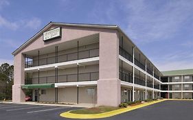 Savannah Suites Jonesboro